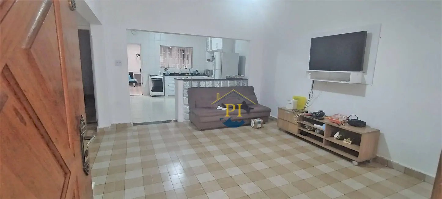 Casa com 2 quartos à venda, 240m2 em Praia Grande - SP - imagem 3 Foto 3 de Casa com 2 quartos à venda, 240m2 em Praia Grande - SP