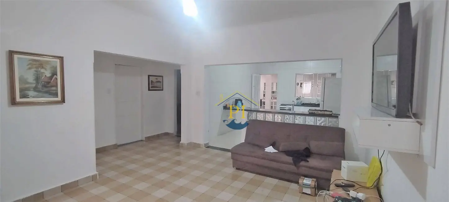 Casa com 2 quartos à venda, 240m2 em Praia Grande - SP - imagem 4 Foto 4 de Casa com 2 quartos à venda, 240m2 em Praia Grande - SP