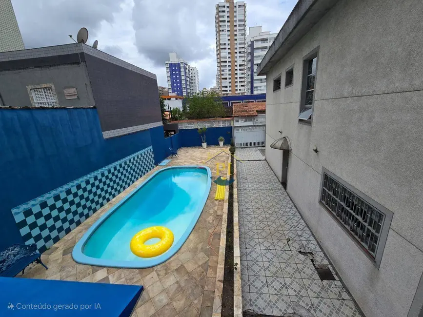 Casa com 4 quartos à venda, 375m2 em Aviação, Praia Grande - SP - imagem 1 Foto 1 de Casa com 4 quartos à venda, 375m2 em Aviação, Praia Grande - SP