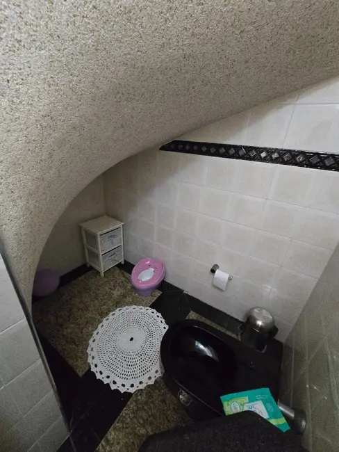 Casa com 4 quartos à venda, 375m2 em Aviação, Praia Grande - SP - imagem 7 Foto 7 de Casa com 4 quartos à venda, 375m2 em Aviação, Praia Grande - SP