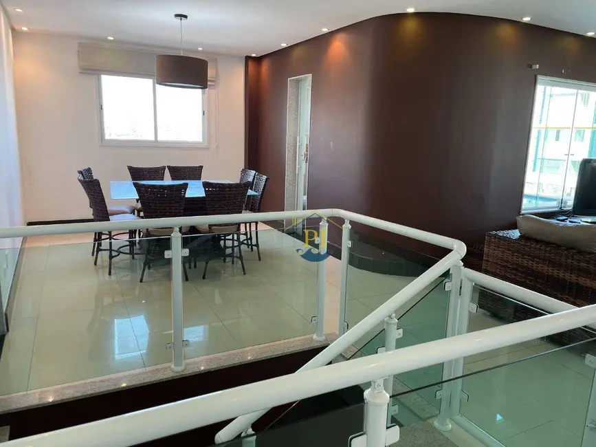 Cobertura com 3 quartos à venda, 200m2 em Tupi, Praia Grande - SP - imagem 4 Foto 4 de Cobertura com 3 quartos à venda, 200m2 em Tupi, Praia Grande - SP