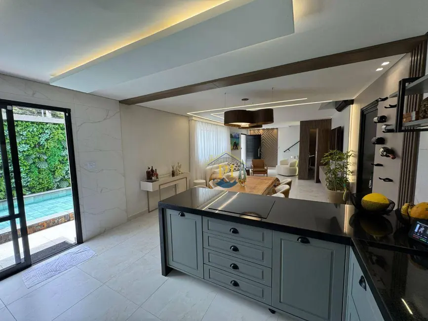 Foto 7 de Casa com 3 quartos à venda, 140m2 em Praia Grande - SP