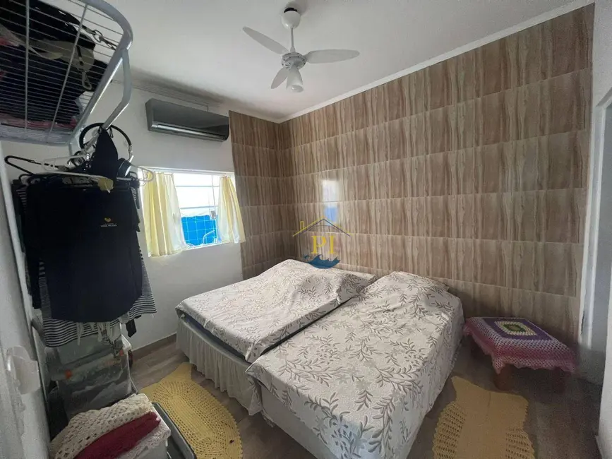 Casa com 3 quartos à venda, 142m2 em Maracanã, Praia Grande - SP - imagem 7 Foto 7 de Casa com 3 quartos à venda, 142m2 em Maracanã, Praia Grande - SP