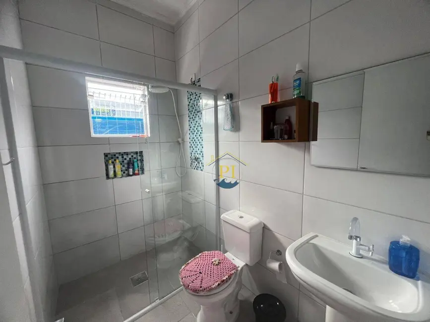 Casa com 3 quartos à venda, 142m2 em Maracanã, Praia Grande - SP - imagem 8 Foto 8 de Casa com 3 quartos à venda, 142m2 em Maracanã, Praia Grande - SP