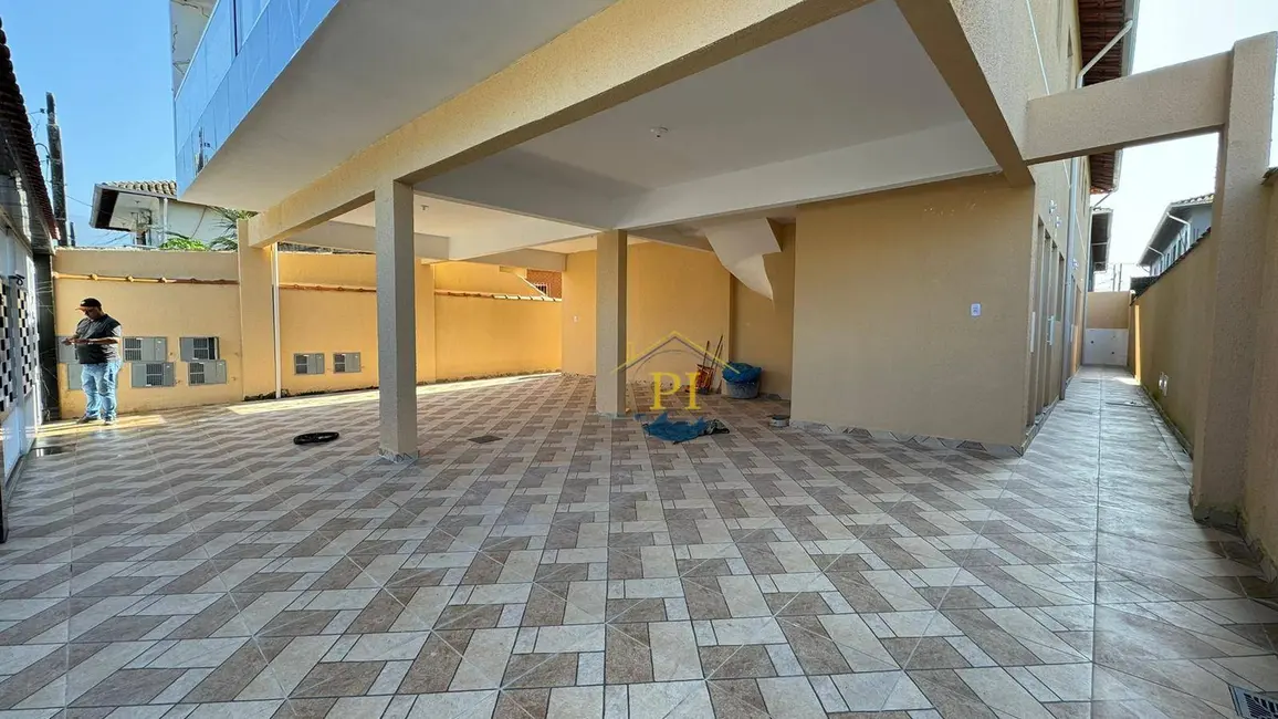 Casa com 2 quartos à venda, 40m2 em Praia Grande - SP - imagem 2 Foto 2 de Casa com 2 quartos à venda, 40m2 em Praia Grande - SP