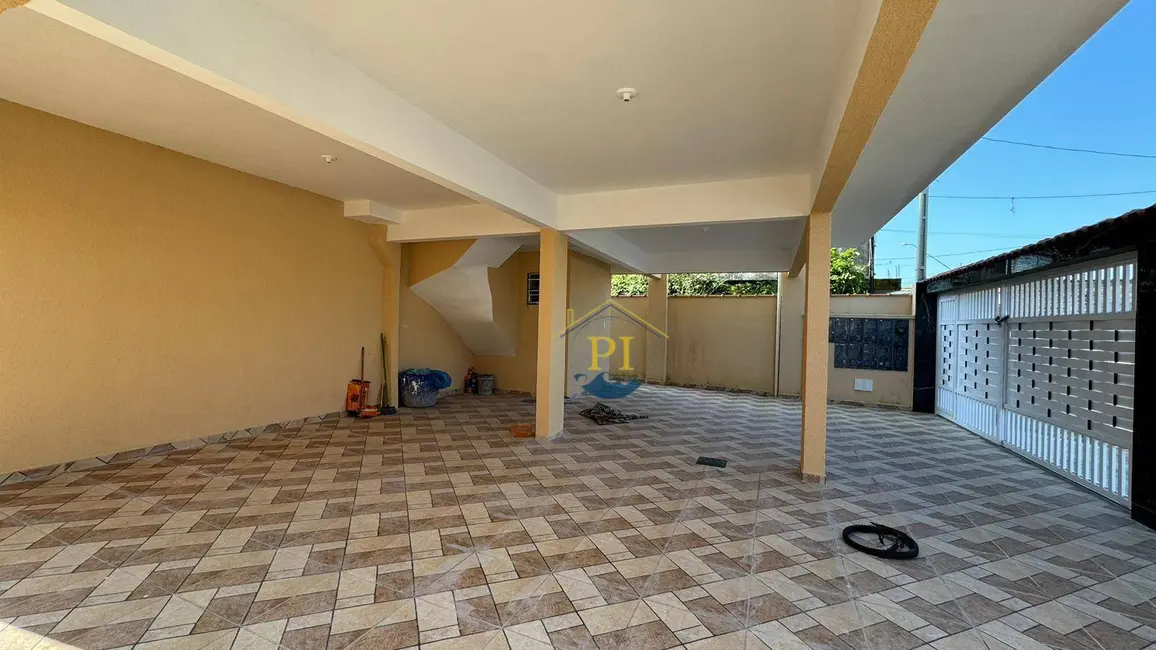 Casa com 2 quartos à venda, 40m2 em Praia Grande - SP - imagem 3 Foto 3 de Casa com 2 quartos à venda, 40m2 em Praia Grande - SP