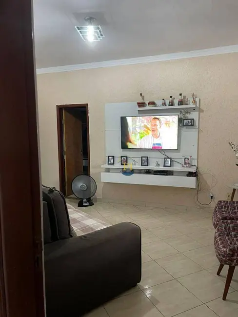 Foto 8 de Casa com 2 quartos à venda, 144m2 em Praia Grande - SP