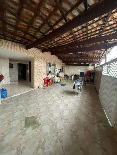 Foto 5 de Casa com 2 quartos à venda, 144m2 em Praia Grande - SP