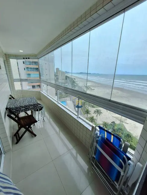 Foto 1 de Apartamento com 1 quarto à venda, 50m2 em Maracanã, Praia Grande - SP