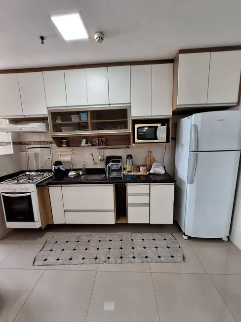 Foto 5 de Apartamento com 1 quarto à venda, 50m2 em Maracanã, Praia Grande - SP