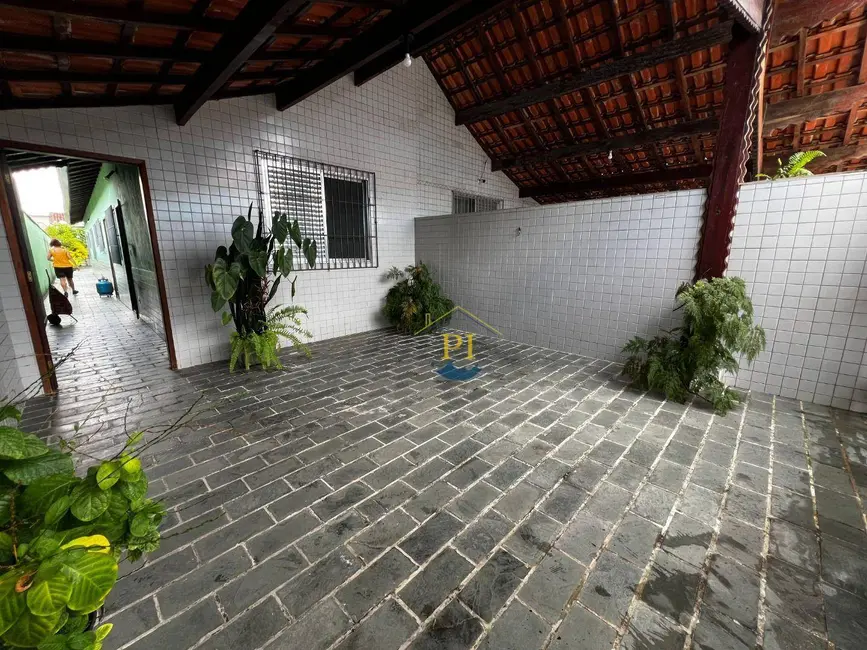 Foto 2 de Casa com 3 quartos à venda, 250m2 em Aviação, Praia Grande - SP