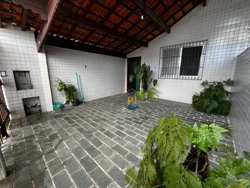 Foto 1 de Casa com 3 quartos à venda, 250m2 em Aviação, Praia Grande - SP