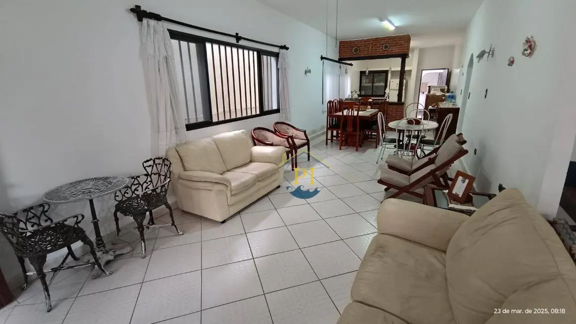 Casa com 2 quartos para alugar, 149m2 em Solemar, Praia Grande - SP - imagem 5 Foto 5 de Casa com 2 quartos para alugar, 149m2 em Solemar, Praia Grande - SP