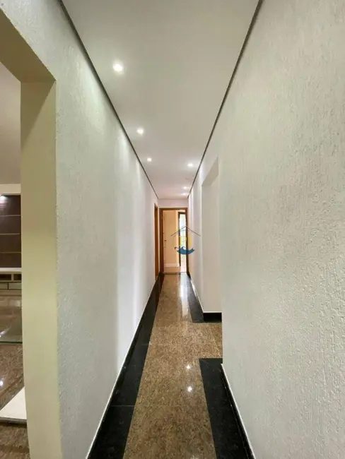 Apartamento com 3 quartos à venda, 200m2 em Canto do Forte, Praia Grande - SP - imagem 7 Foto 7 de Apartamento com 3 quartos à venda, 200m2 em Canto do Forte, Praia Grande - SP