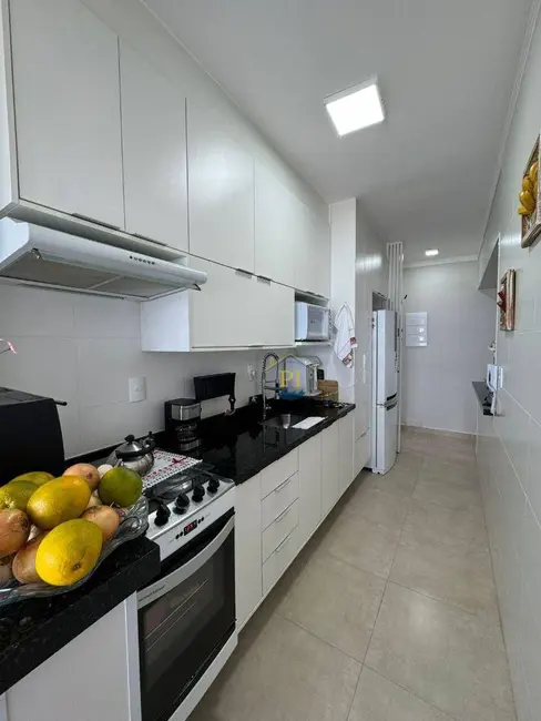 Foto 3 de Apartamento com 2 quartos à venda, 70m2 em Praia Grande - SP