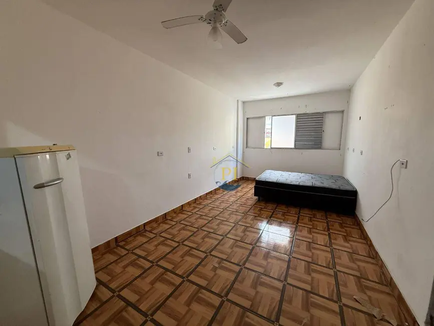Foto 2 de Kitnet com 1 quarto à venda, 36m2 em Mirim, Praia Grande - SP