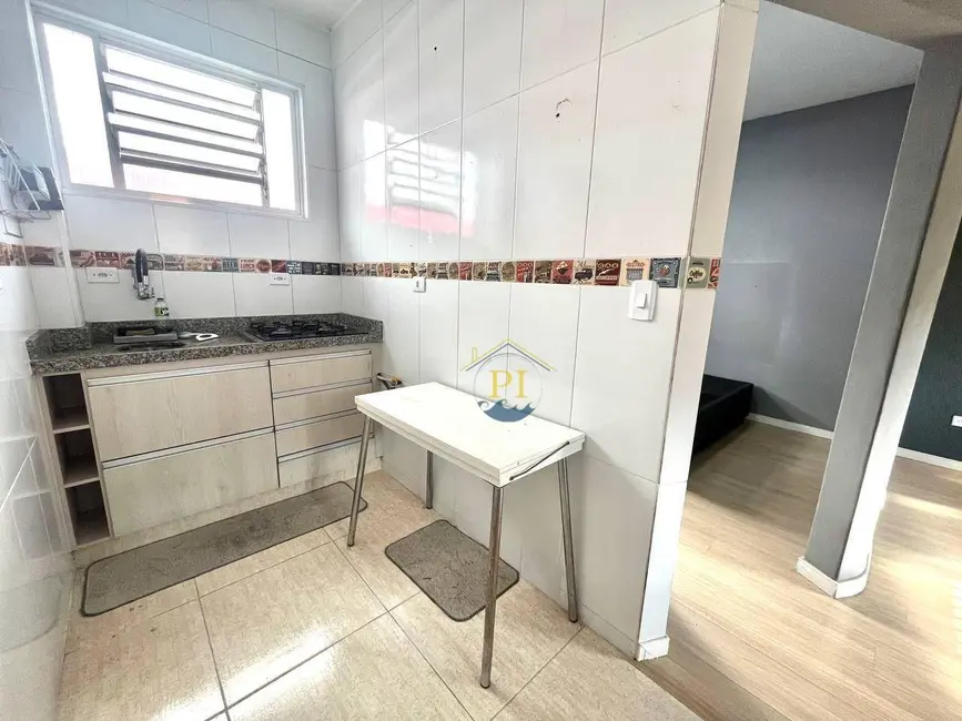 Kitnet com 1 quarto à venda, 28m2 em Praia Grande - SP - imagem 5 Foto 5 de Kitnet com 1 quarto à venda, 28m2 em Praia Grande - SP
