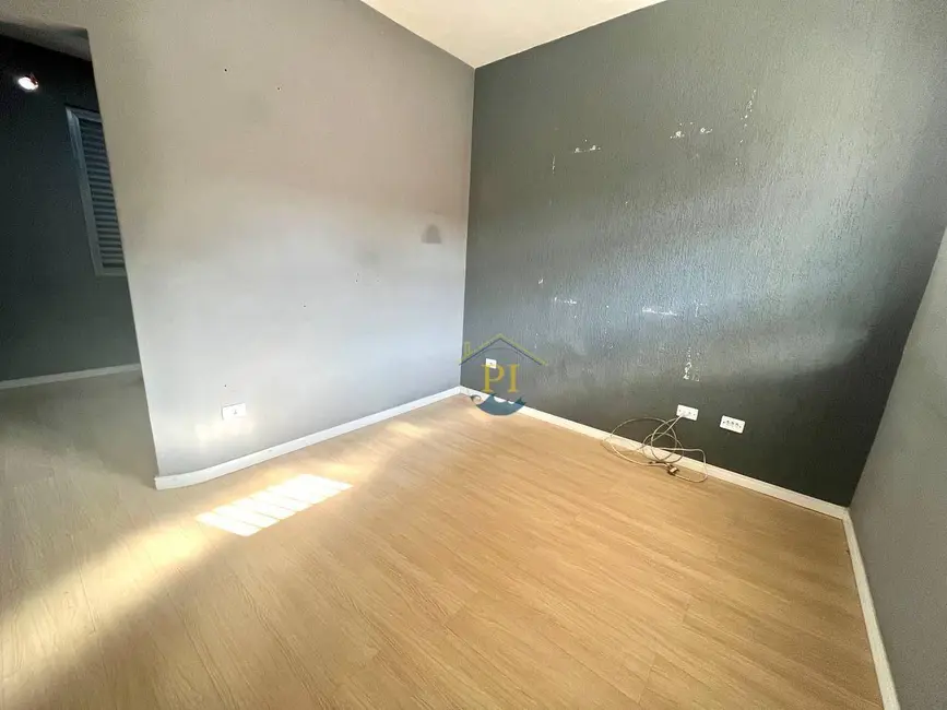 Kitnet com 1 quarto à venda, 28m2 em Praia Grande - SP - imagem 3 Foto 3 de Kitnet com 1 quarto à venda, 28m2 em Praia Grande - SP