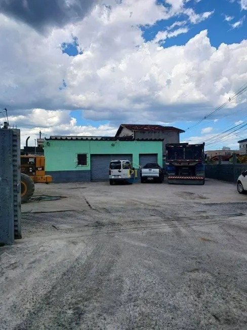 Foto 1 de Terreno / Lote à venda, 740m2 em Praia Grande - SP