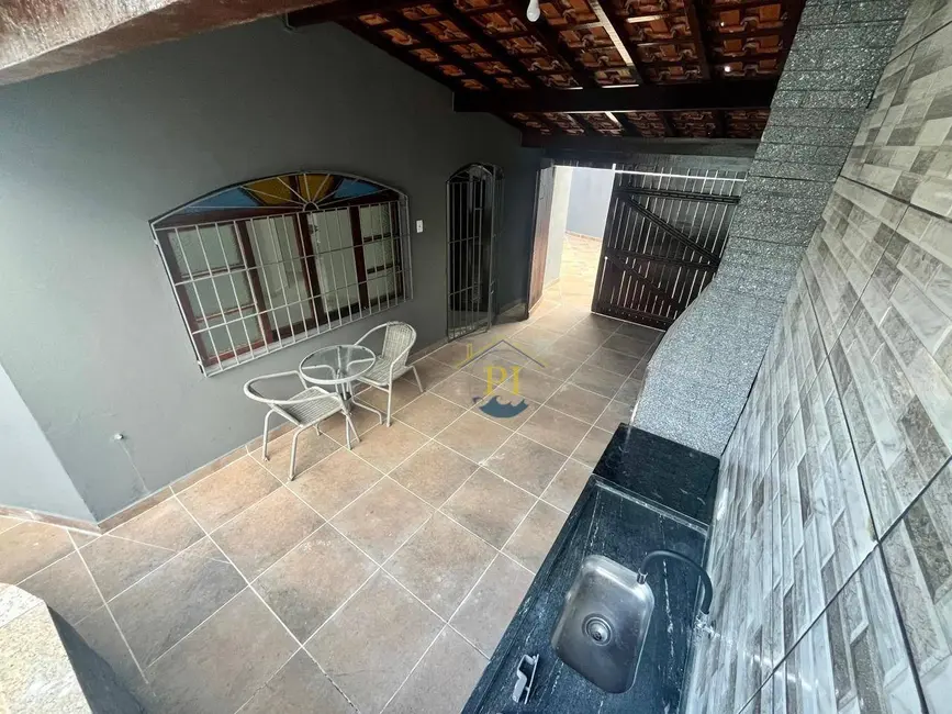 Casa com 2 quartos à venda, 182m2 em Praia Grande - SP - imagem 7 Foto 7 de Casa com 2 quartos à venda, 182m2 em Praia Grande - SP