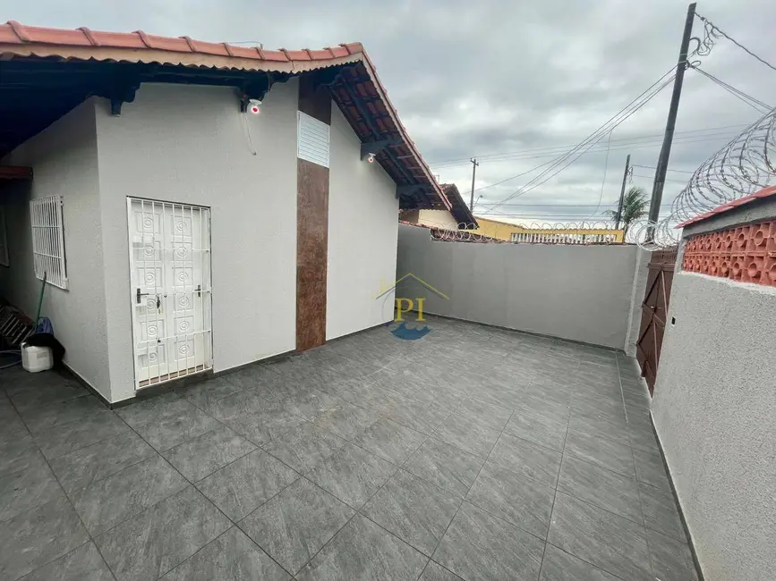 Foto 6 de Casa com 2 quartos à venda, 130m2 em Praia Grande - SP