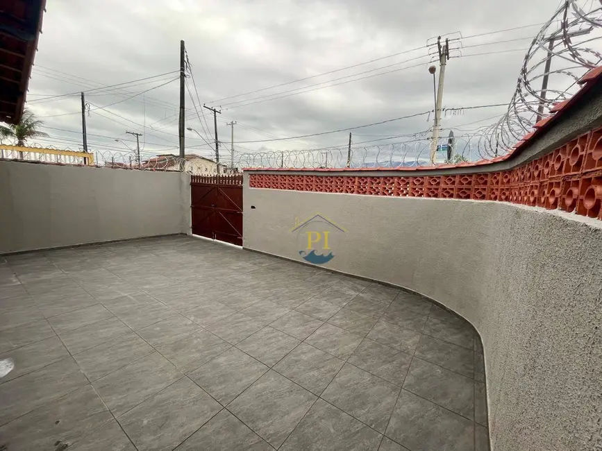 Foto 1 de Casa com 2 quartos à venda, 130m2 em Praia Grande - SP