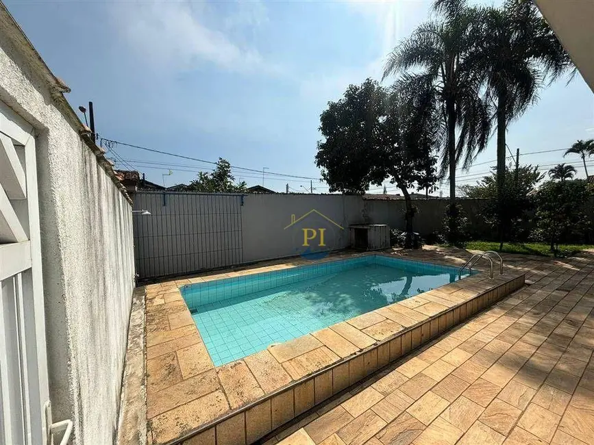 Foto 1 de Casa com 3 quartos à venda, 500m2 em Maracanã, Praia Grande - SP