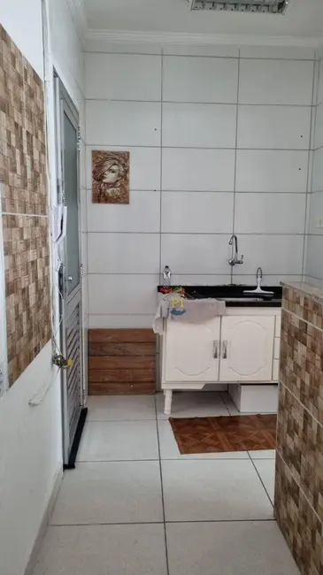 Kitnet com 1 quarto à venda, 32m2 em Boqueirão, Praia Grande - SP - imagem 5 Foto 5 de Kitnet com 1 quarto à venda, 32m2 em Boqueirão, Praia Grande - SP