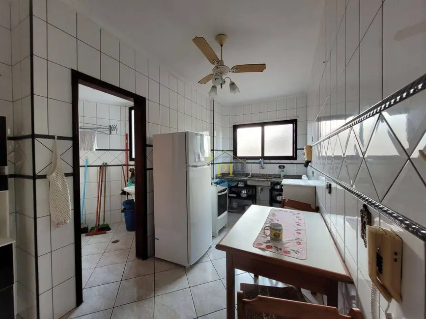 Foto 9 de Apartamento com 2 quartos à venda, 67m2 em Ocian, Praia Grande - SP