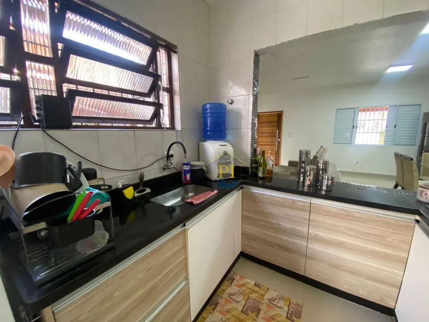 Foto 7 de Casa com 2 quartos para alugar, 98m2 em Tupi, Praia Grande - SP