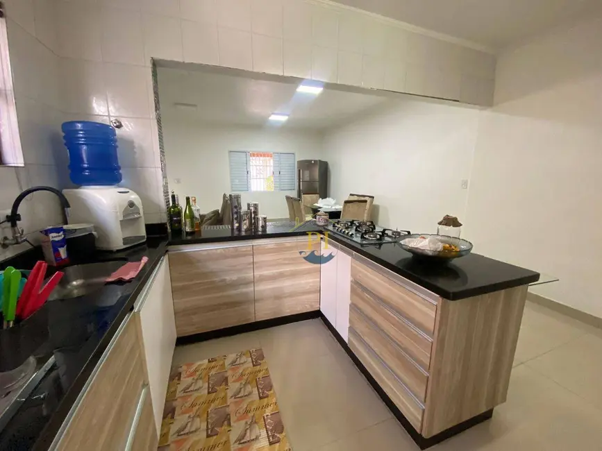 Foto 5 de Casa com 2 quartos para alugar, 98m2 em Tupi, Praia Grande - SP