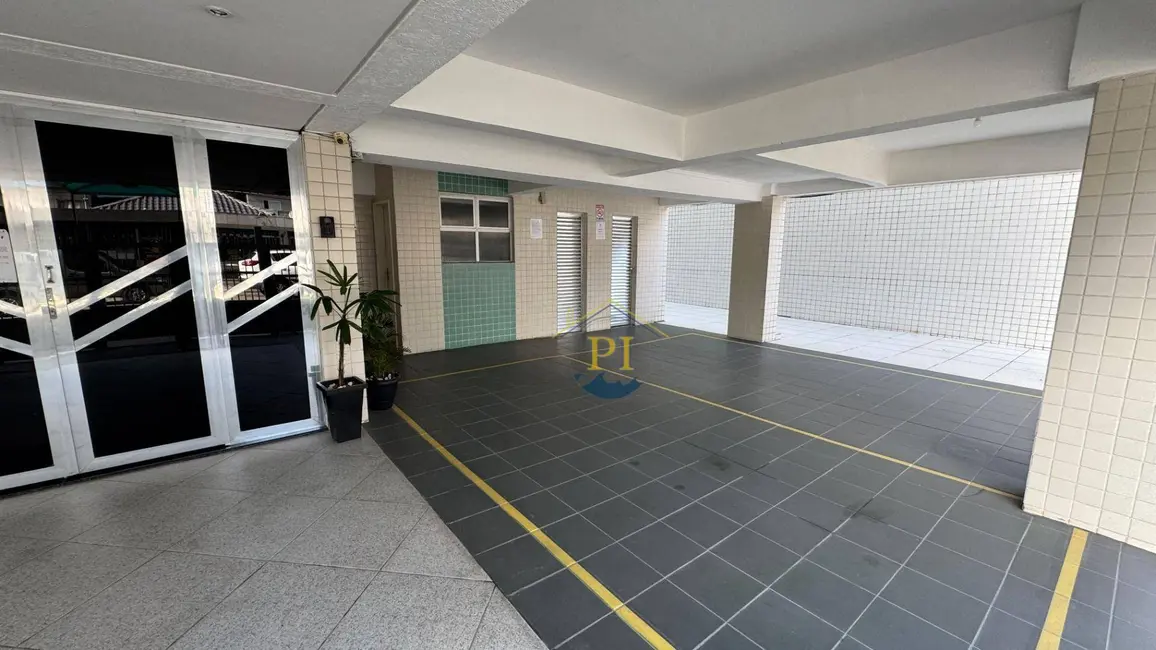 Foto 2 de Apartamento com 2 quartos à venda, 57m2 em Tupi, Praia Grande - SP