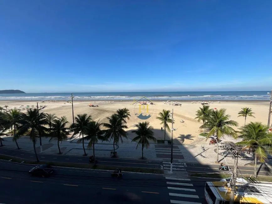 Foto 2 de Kitnet com 1 quarto à venda, 30m2 em Aviação, Praia Grande - SP