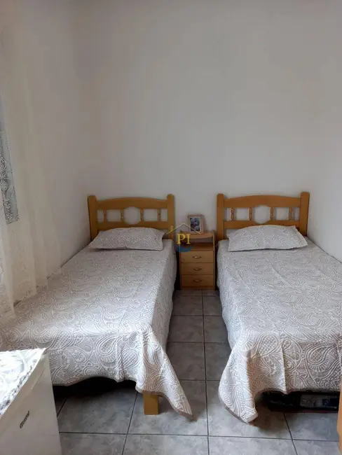 Foto 8 de Casa com 2 quartos à venda, 122m2 em Tupi, Praia Grande - SP