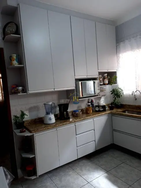 Foto 4 de Casa com 2 quartos à venda, 122m2 em Tupi, Praia Grande - SP