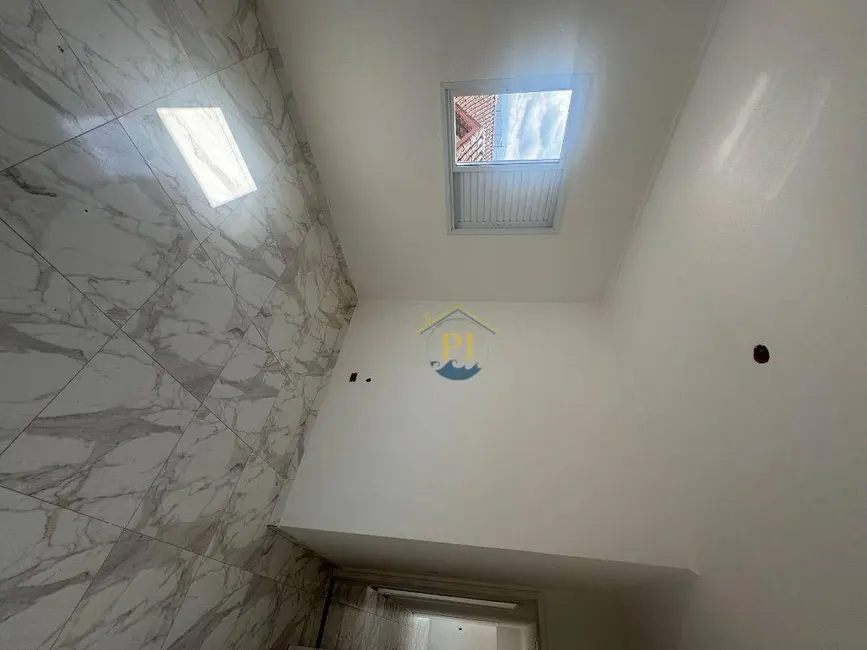 Foto 4 de Sobrado com 3 quartos à venda, 110m2 em Praia Grande - SP