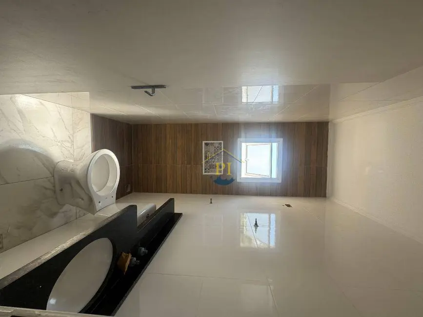 Foto 8 de Sobrado com 3 quartos à venda, 110m2 em Praia Grande - SP