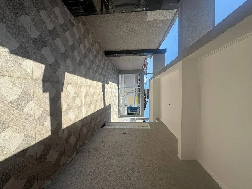 Foto 2 de Sobrado com 3 quartos à venda, 110m2 em Praia Grande - SP