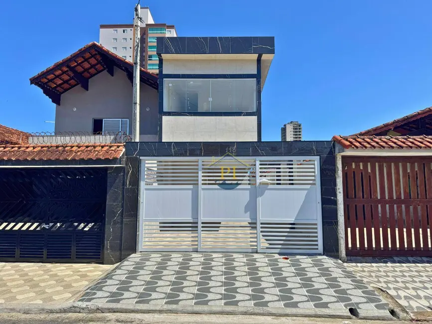 Foto 1 de Sobrado com 3 quartos à venda, 110m2 em Praia Grande - SP