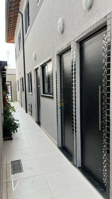 Foto 4 de Casa de Condomínio com 2 quartos à venda, 54m2 em Maracanã, Praia Grande - SP