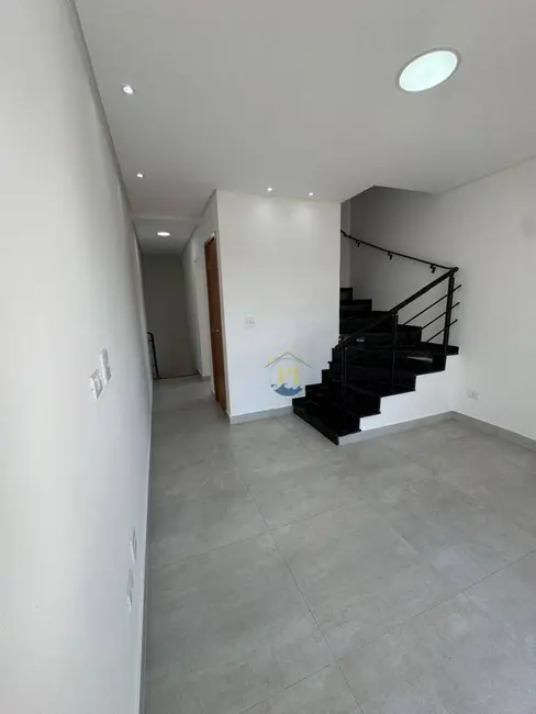 Foto 7 de Sobrado com 3 quartos à venda, 101m2 em Maracanã, Praia Grande - SP