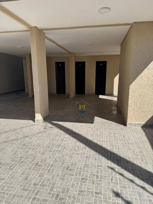 Foto 3 de Sobrado com 3 quartos à venda, 101m2 em Maracanã, Praia Grande - SP