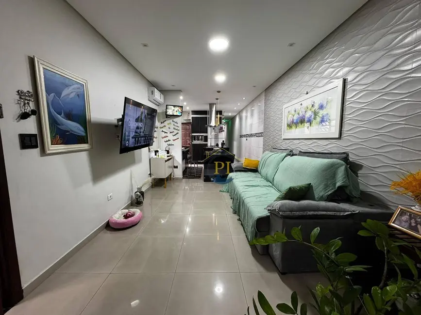 Foto 6 de Casa com 3 quartos à venda, 217m2 em Tupi, Praia Grande - SP