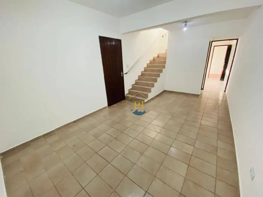 Foto 4 de Sobrado com 2 quartos para alugar, 100m2 em Ocian, Praia Grande - SP