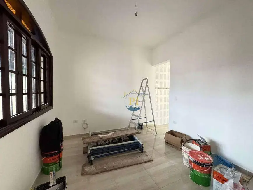 Casa com 2 quartos para alugar, 90m2 em Ocian, Praia Grande - SP - imagem 3 Foto 3 de Casa com 2 quartos para alugar, 90m2 em Ocian, Praia Grande - SP