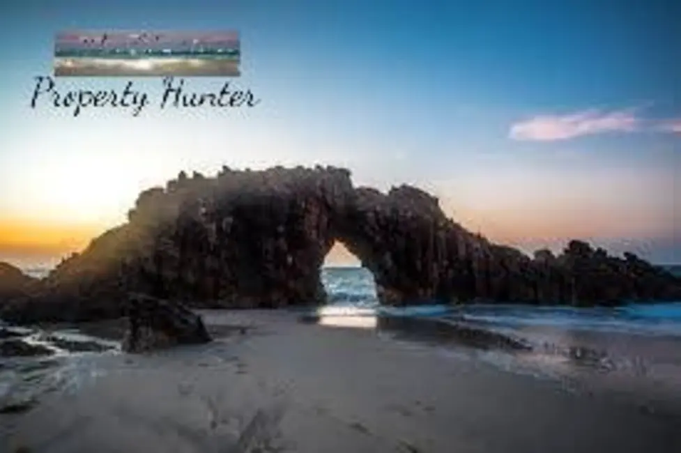 Foto 5 de Terreno / Lote à venda, 13000m2 em Cruz - CE