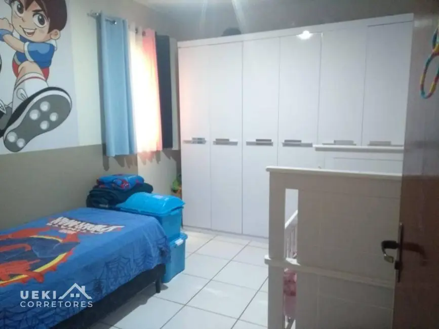 Casa com 2 quartos à venda, 125m2 em Jardim Roma, Londrina - PR - imagem 5 Foto 5 de Casa com 2 quartos à venda, 125m2 em Jardim Roma, Londrina - PR