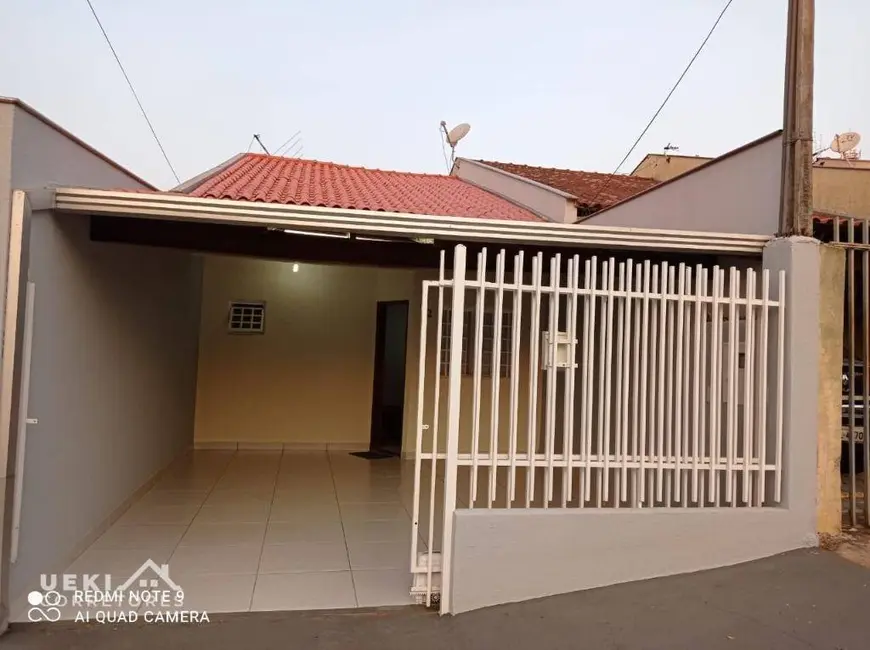 Foto 1 de Casa com 2 quartos à venda, 125m2 em Jardim Roma, Londrina - PR