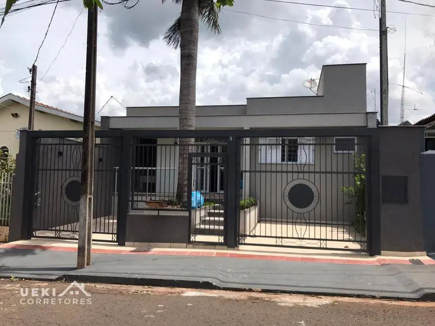 Foto 1 de Casa com 2 quartos à venda, 200m2 em Londrina - PR