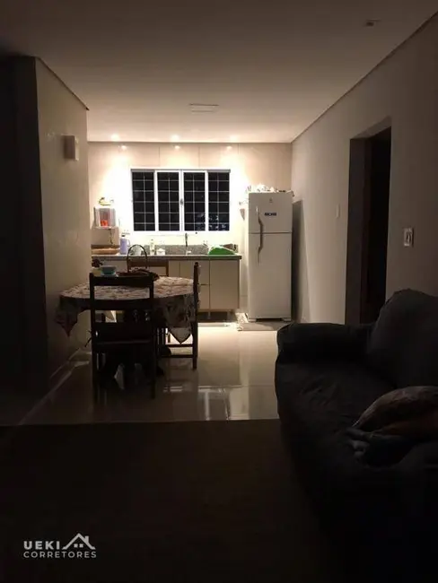 Casa com 2 quartos à venda, 200m2 em Londrina - PR - imagem 5 Foto 5 de Casa com 2 quartos à venda, 200m2 em Londrina - PR